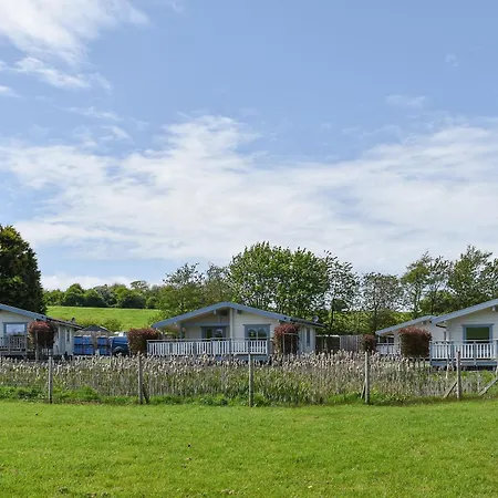 Pine - Uk30007 Holiday home